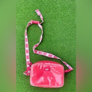 UGG Janey II Clear crossbody bag in pink with a logo strap